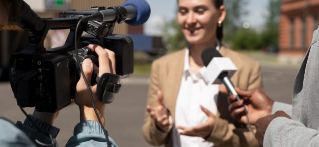 journalist-taking-interview-from-woman (1)